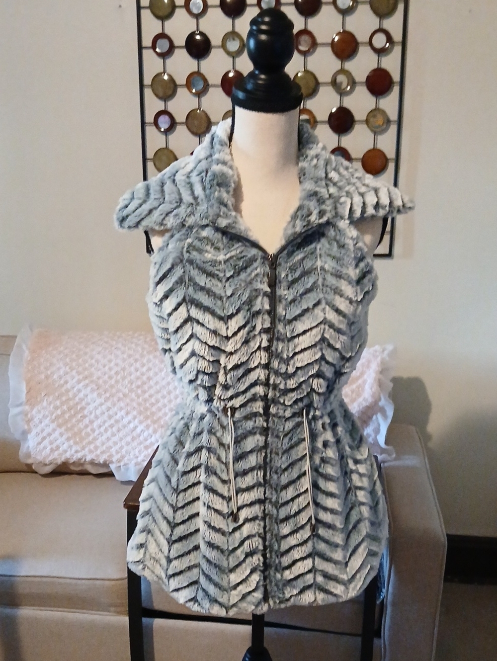 Faux Fur Zip-Front Vest in Light Gray - Women